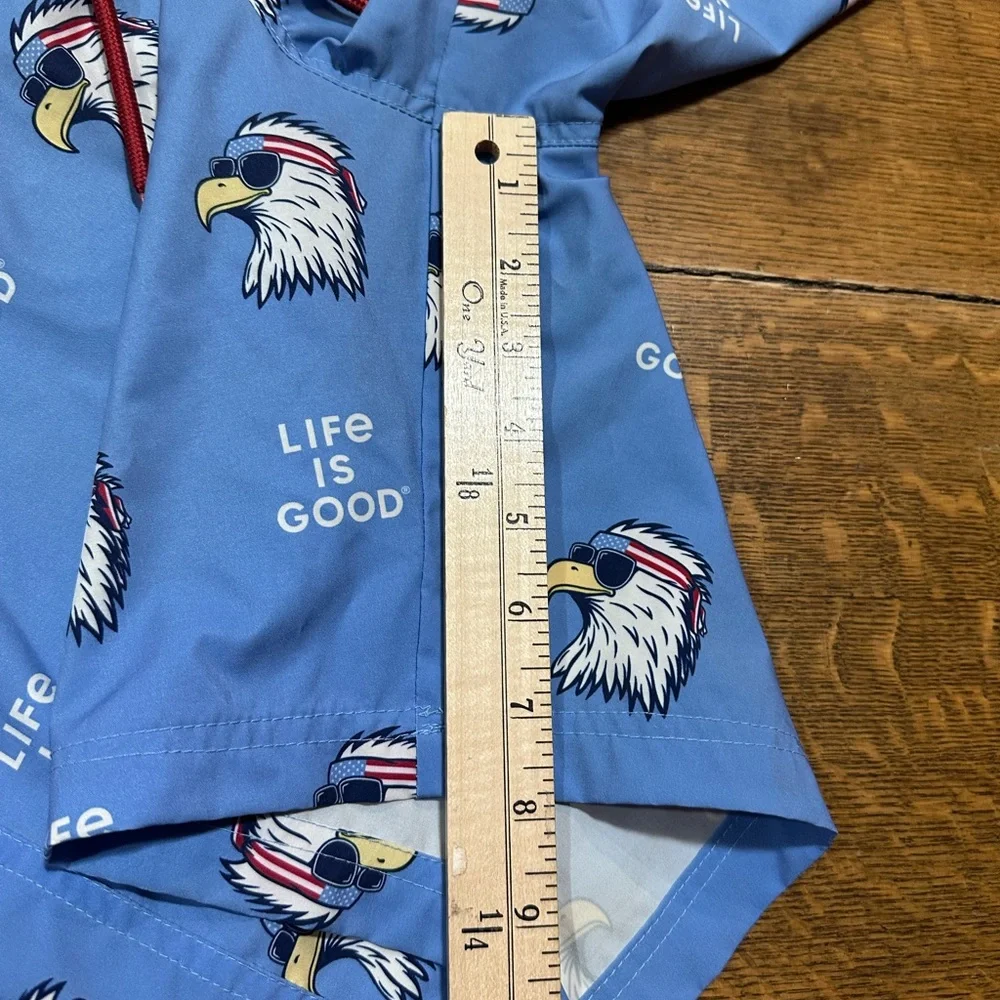 Life Is Good‎ men’s sz medium American Eagle swim trunks(P)